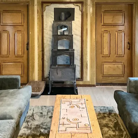 3 Bedroom Cozy In בית נופש