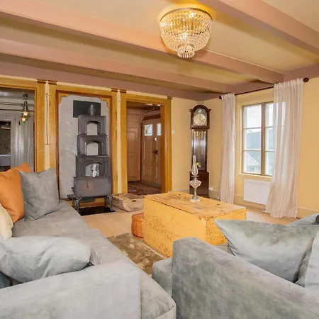 בית נופש 3 Bedroom Cozy In