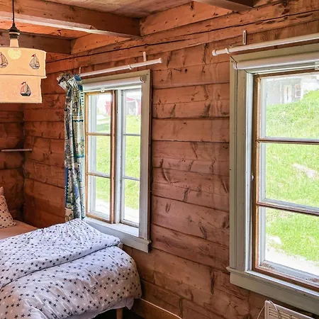 3 Bedroom Cozy In